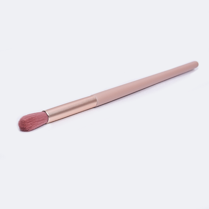 Dongshen Best Selling Pink Wood Handle Custom Synthetic Hair Makeup Brush Blending Eyeshadow Cosmetic Brush 3